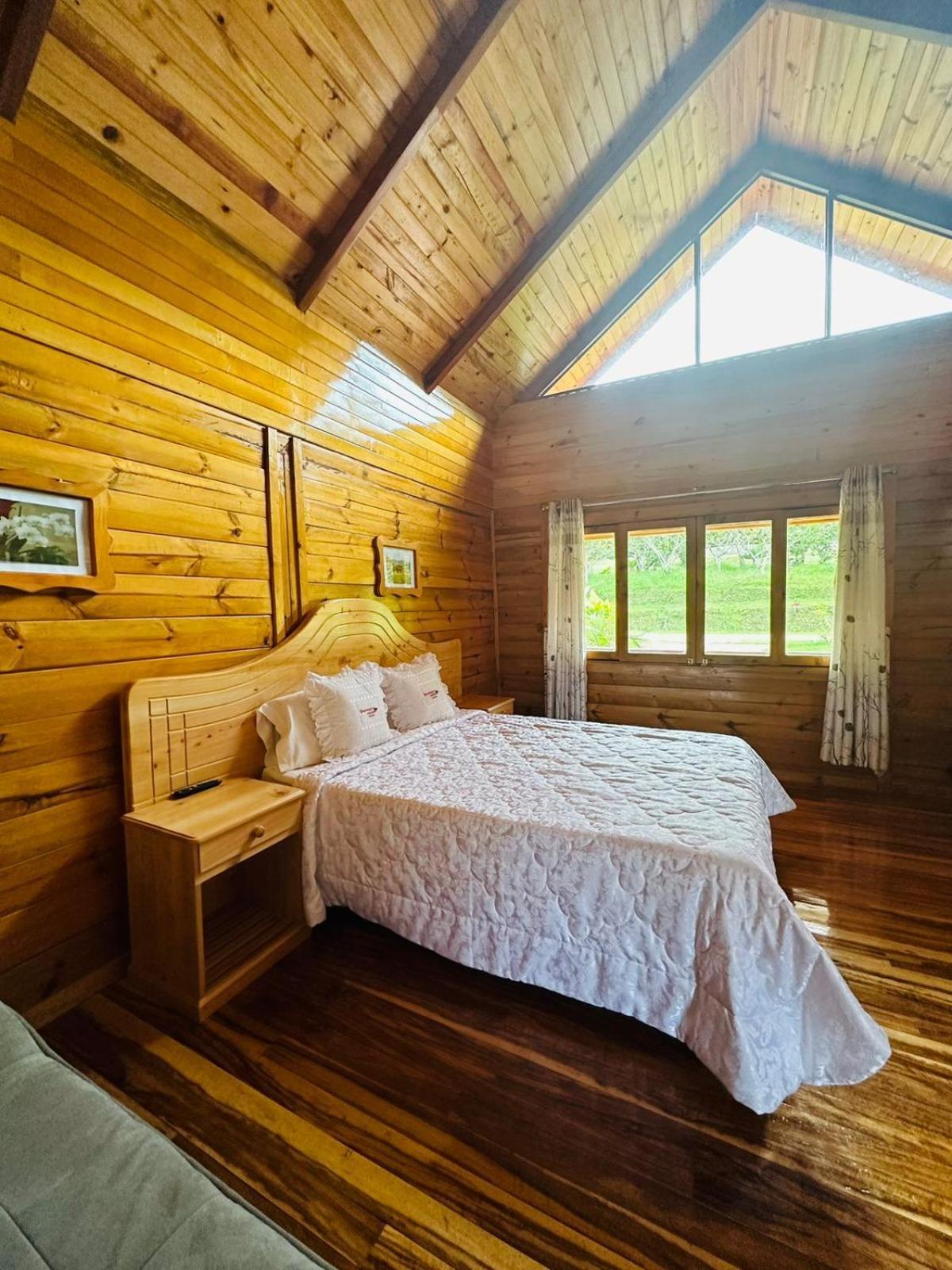 Hassinger Ranch Cabanas Oxapampa Luaran gambar