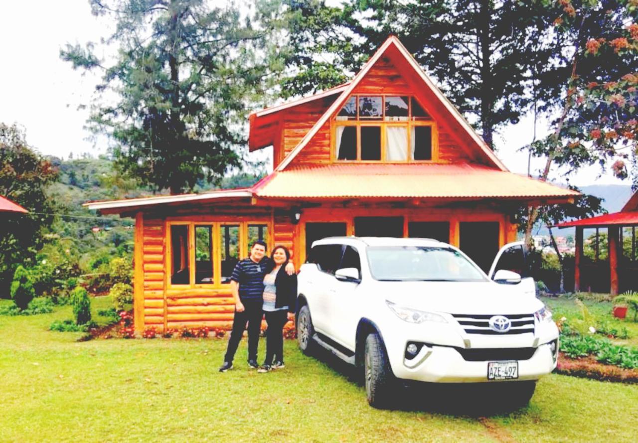 Hassinger Ranch Cabanas Oxapampa Luaran gambar